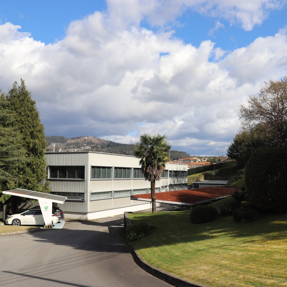 Utilize para ver mais