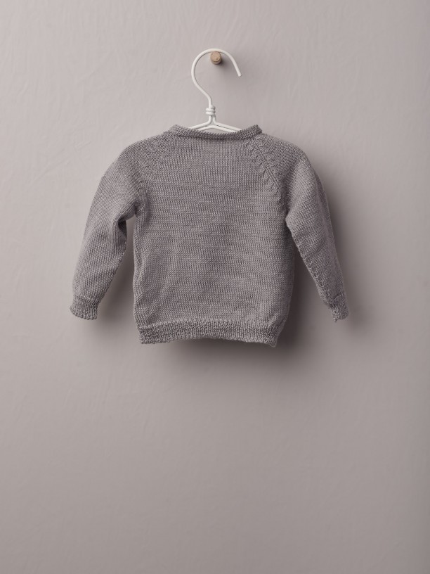 Sweater with pocket