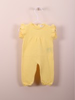 Amarelo forte