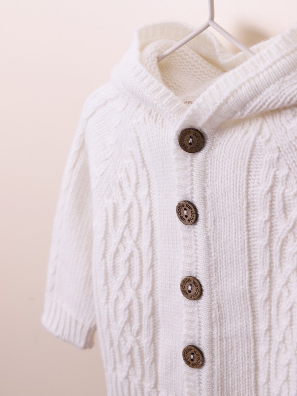 Knitted hooded cardigan