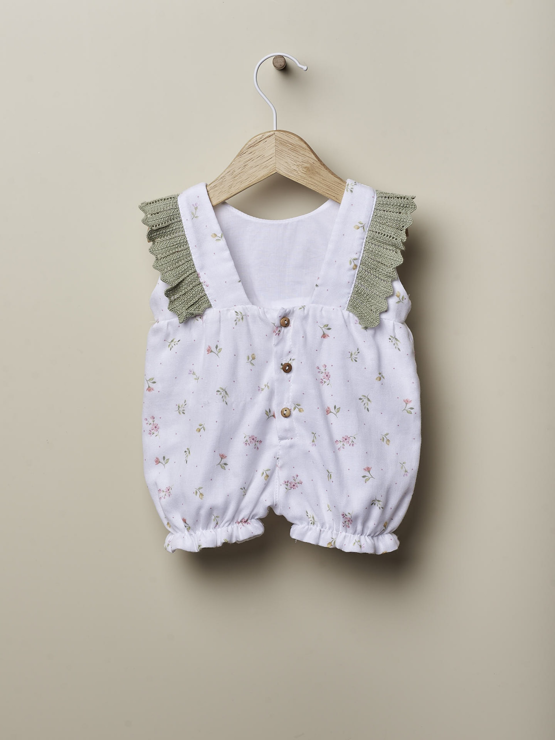 Macacão estampado floral