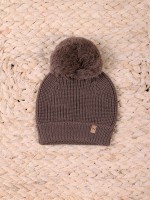 Gorro com pompom Gorro com pompom
