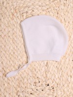 Knitted wool bonnet Knitted wool bonnet
