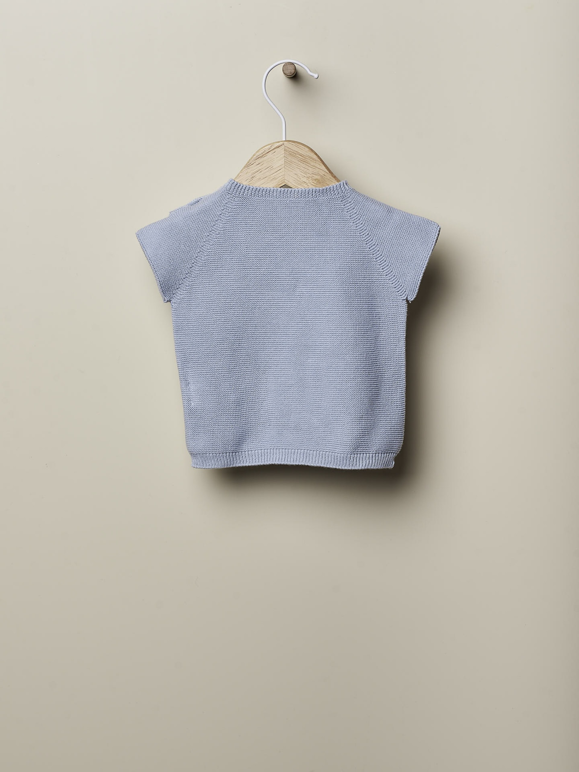 Short-sleeved sweater