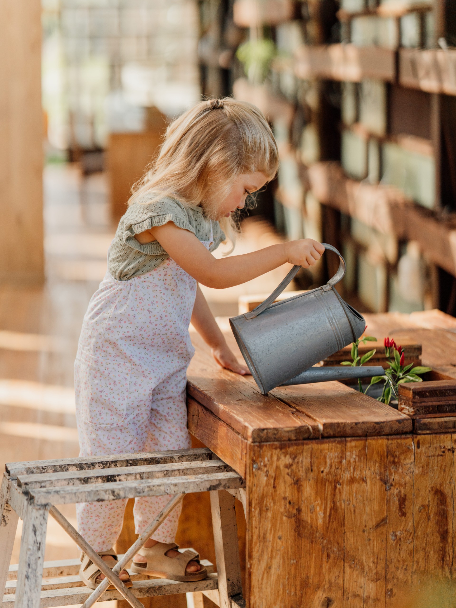 Floral print dungarees