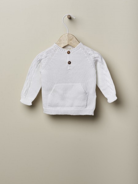 Long-sleeved sweater