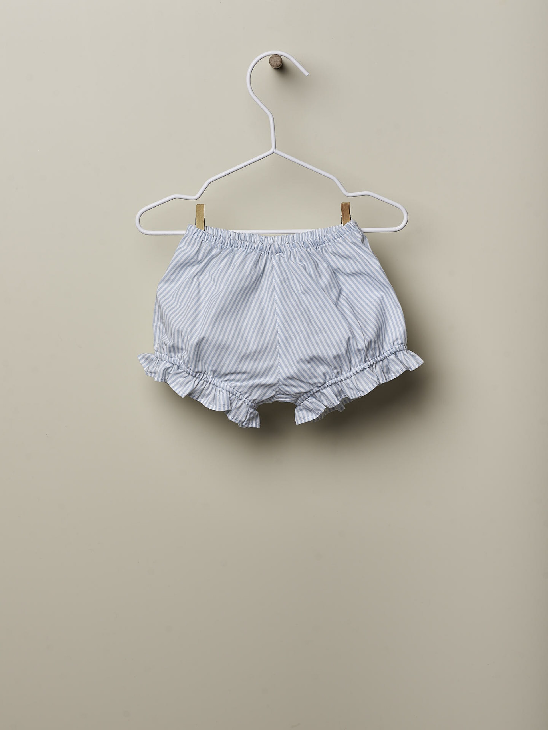 Calções estampado riscas