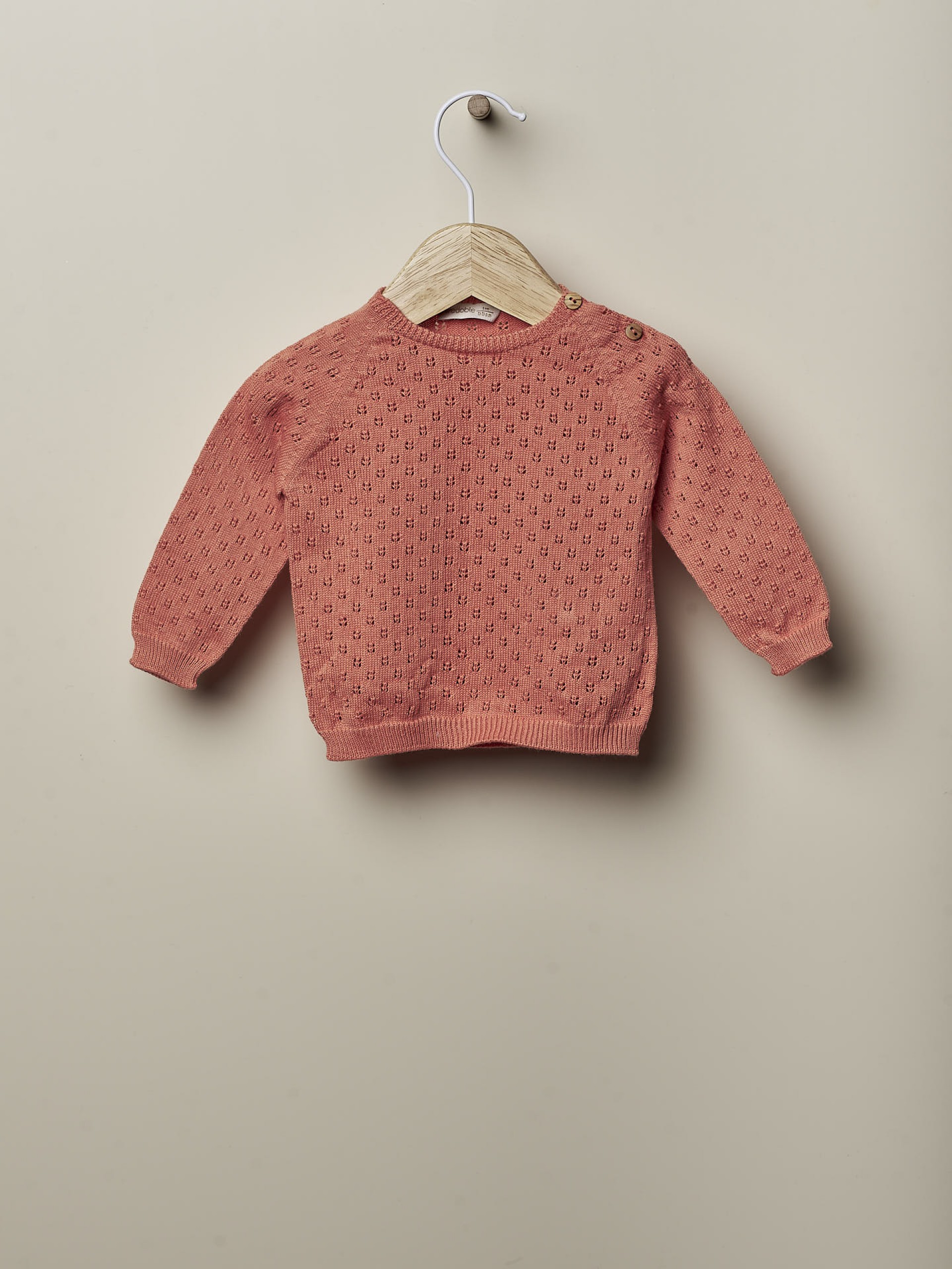 Long-sleeved sweater