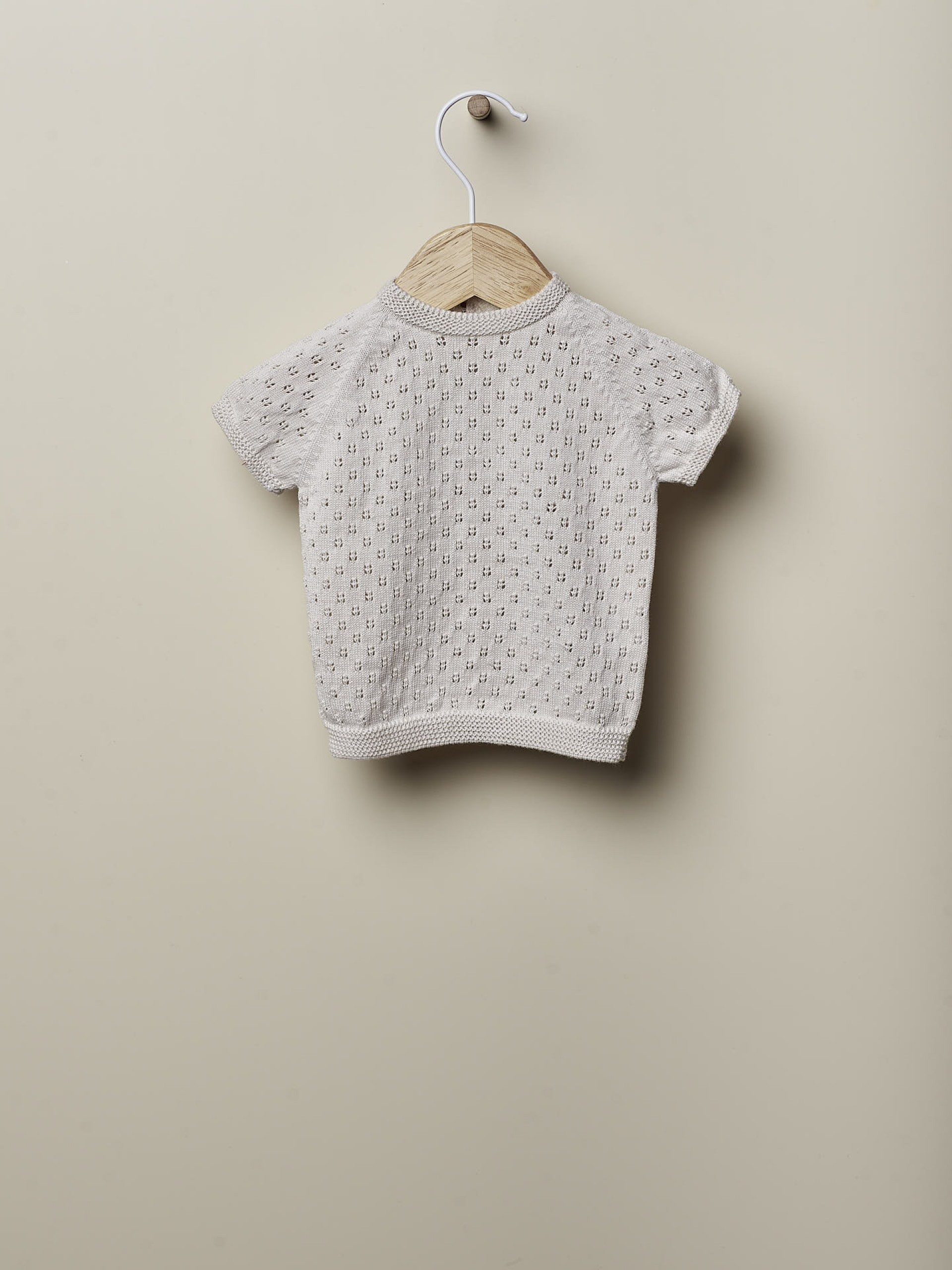 Short-sleeved sweater