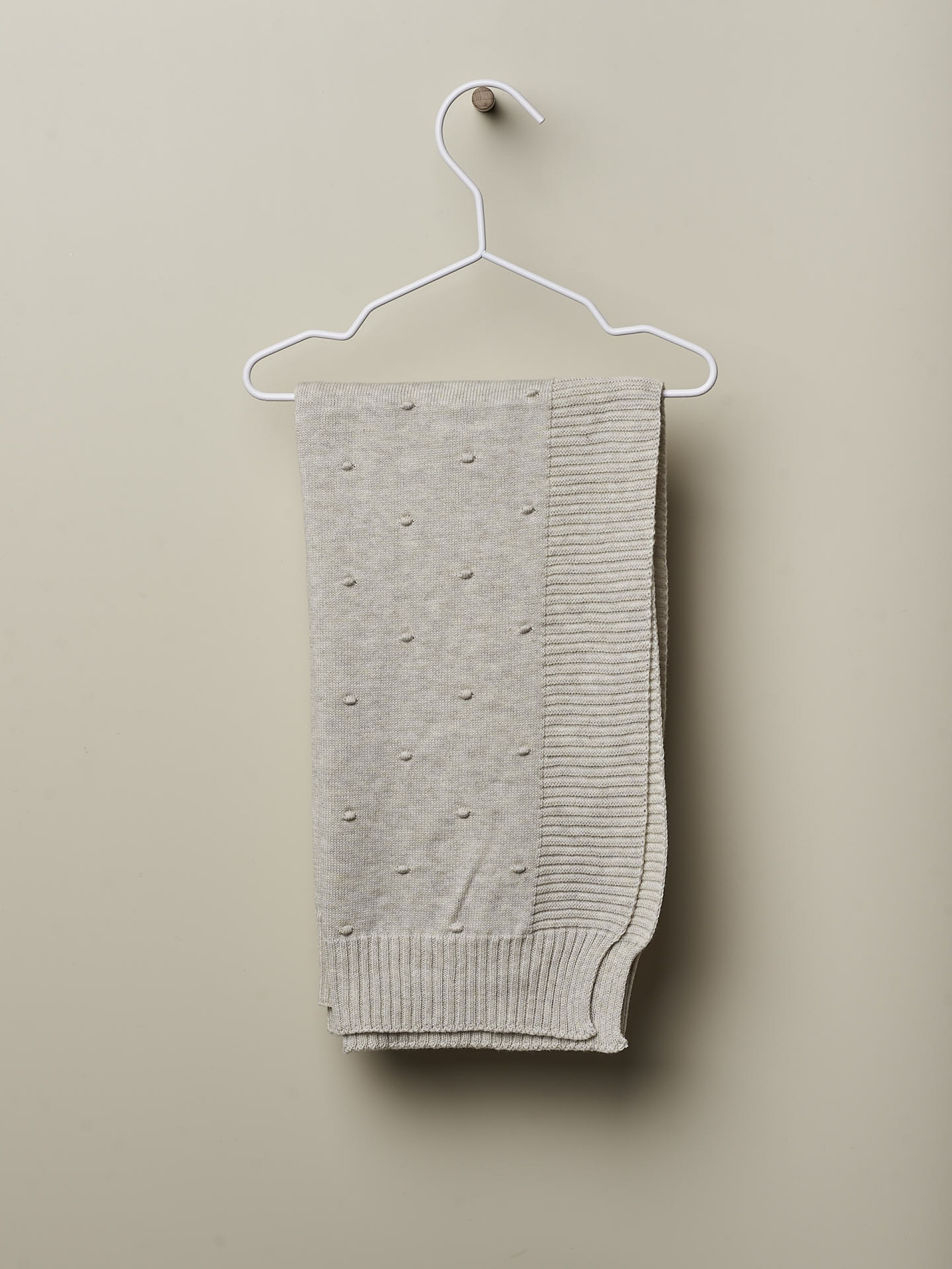 Knitted cotton blanket