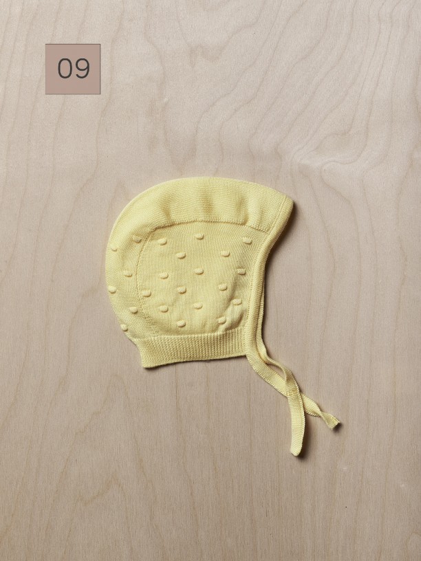 Knitted cotton bonnet Knitted cotton bonnet