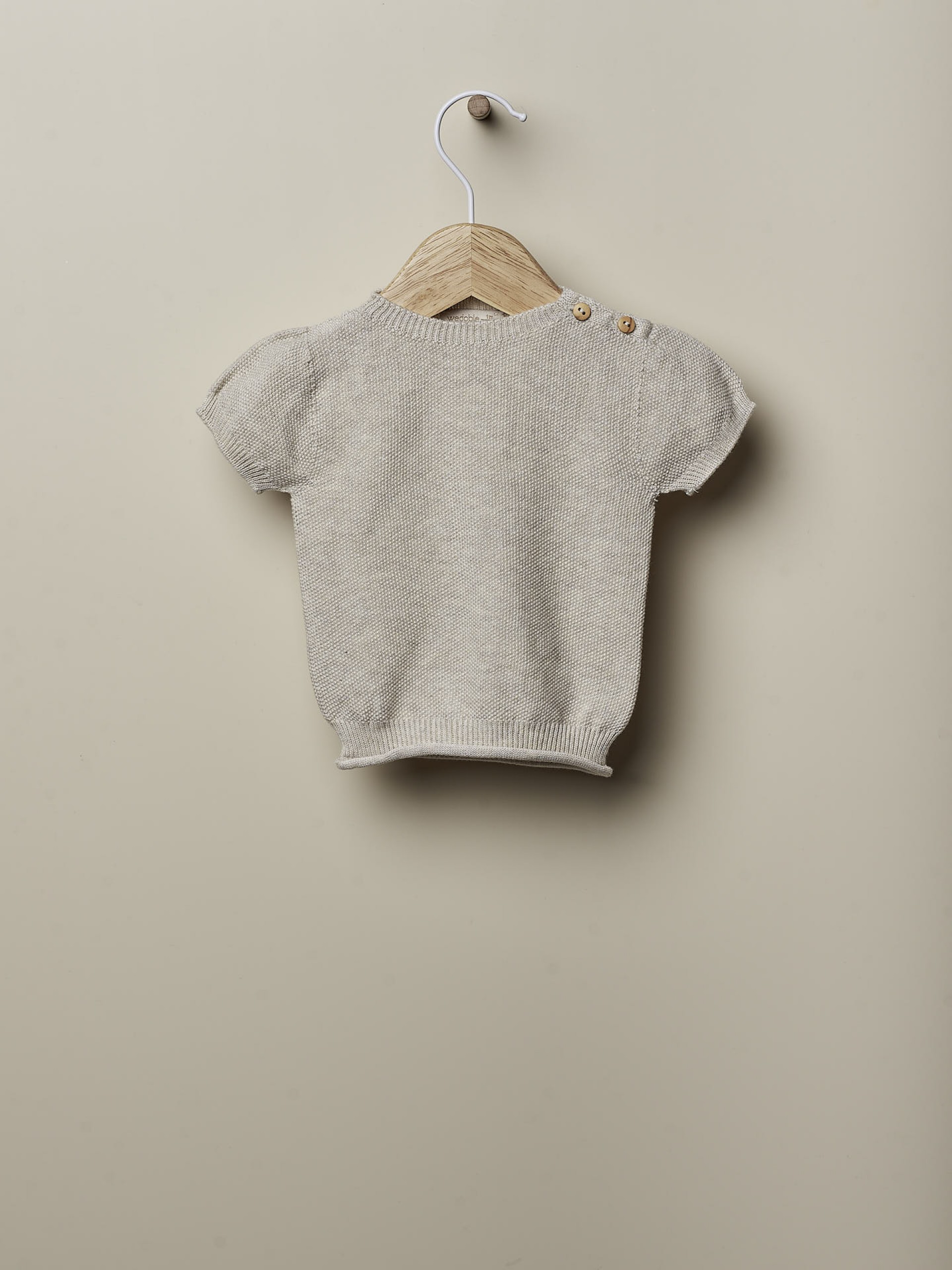 Short-sleeved sweater