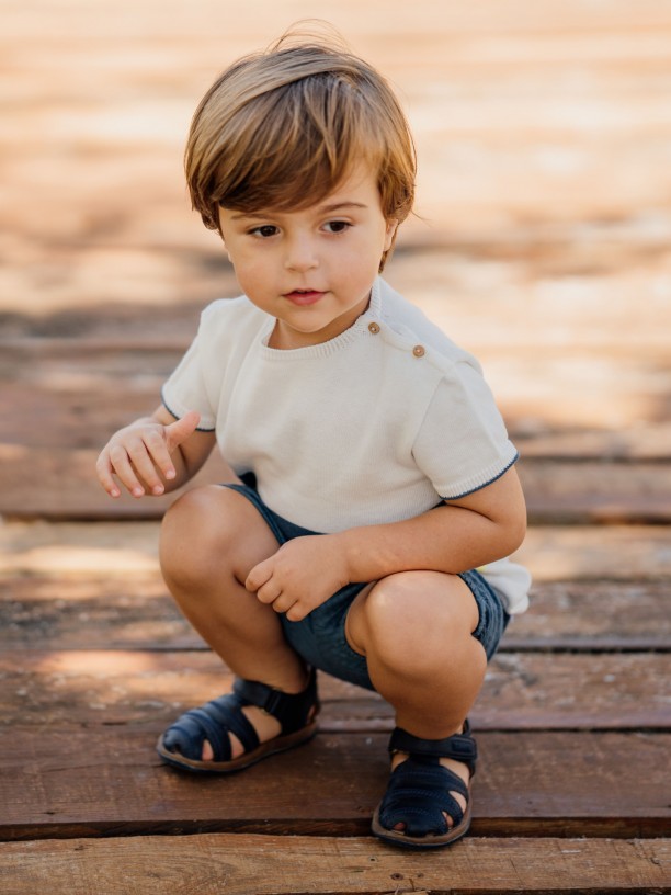 Short-sleeved sweater