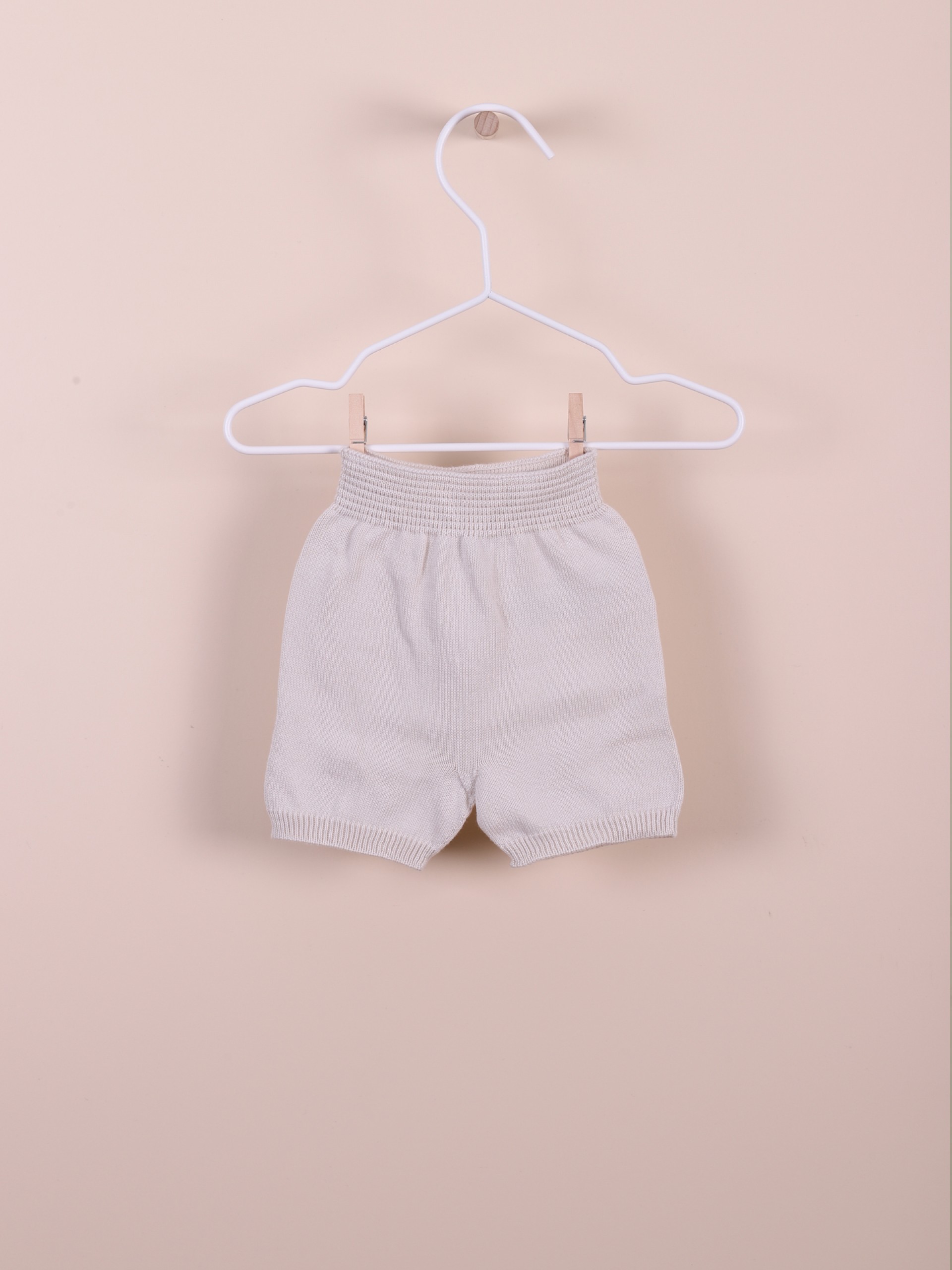 Calções tricotados