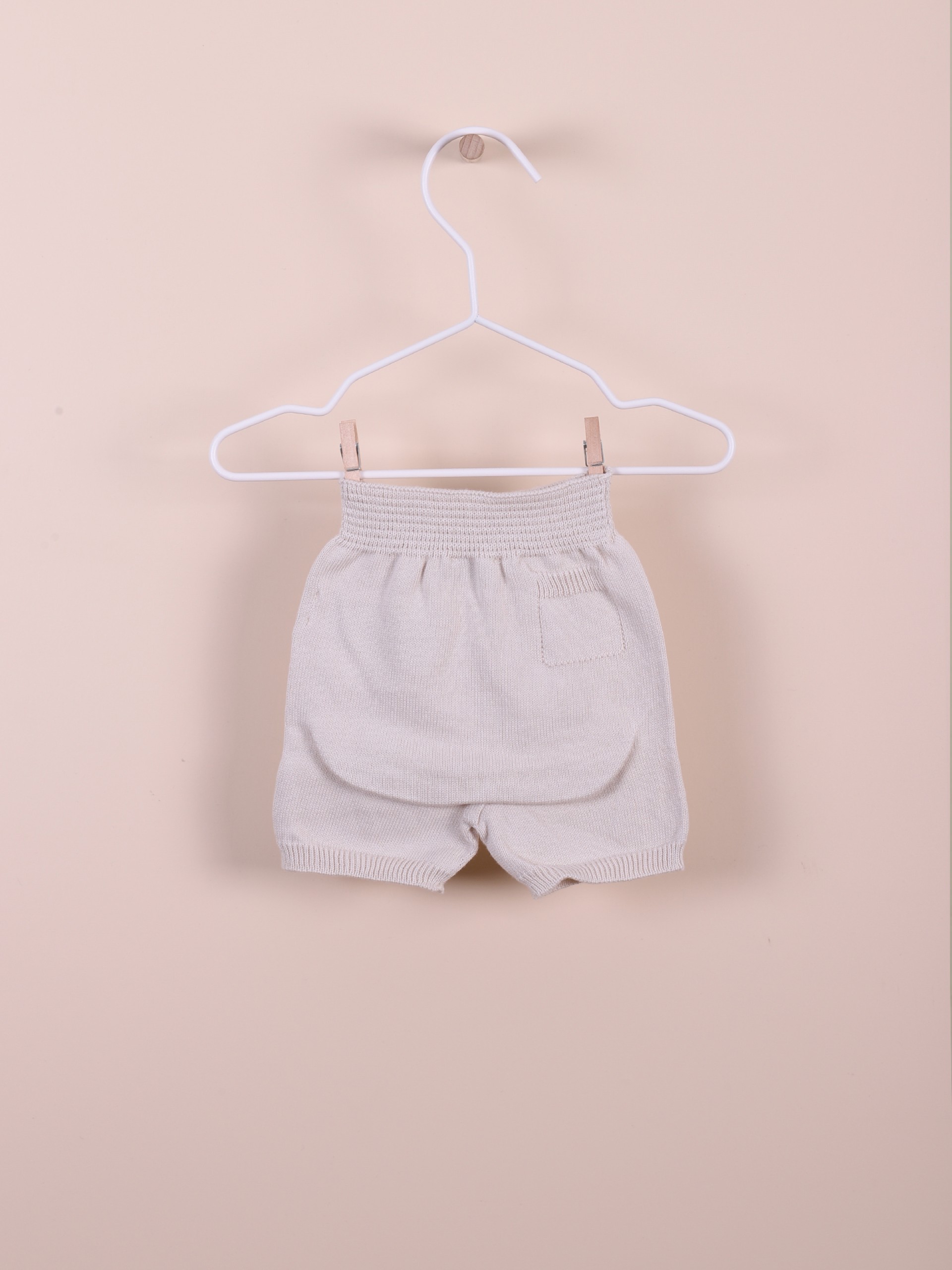 Calções tricotados