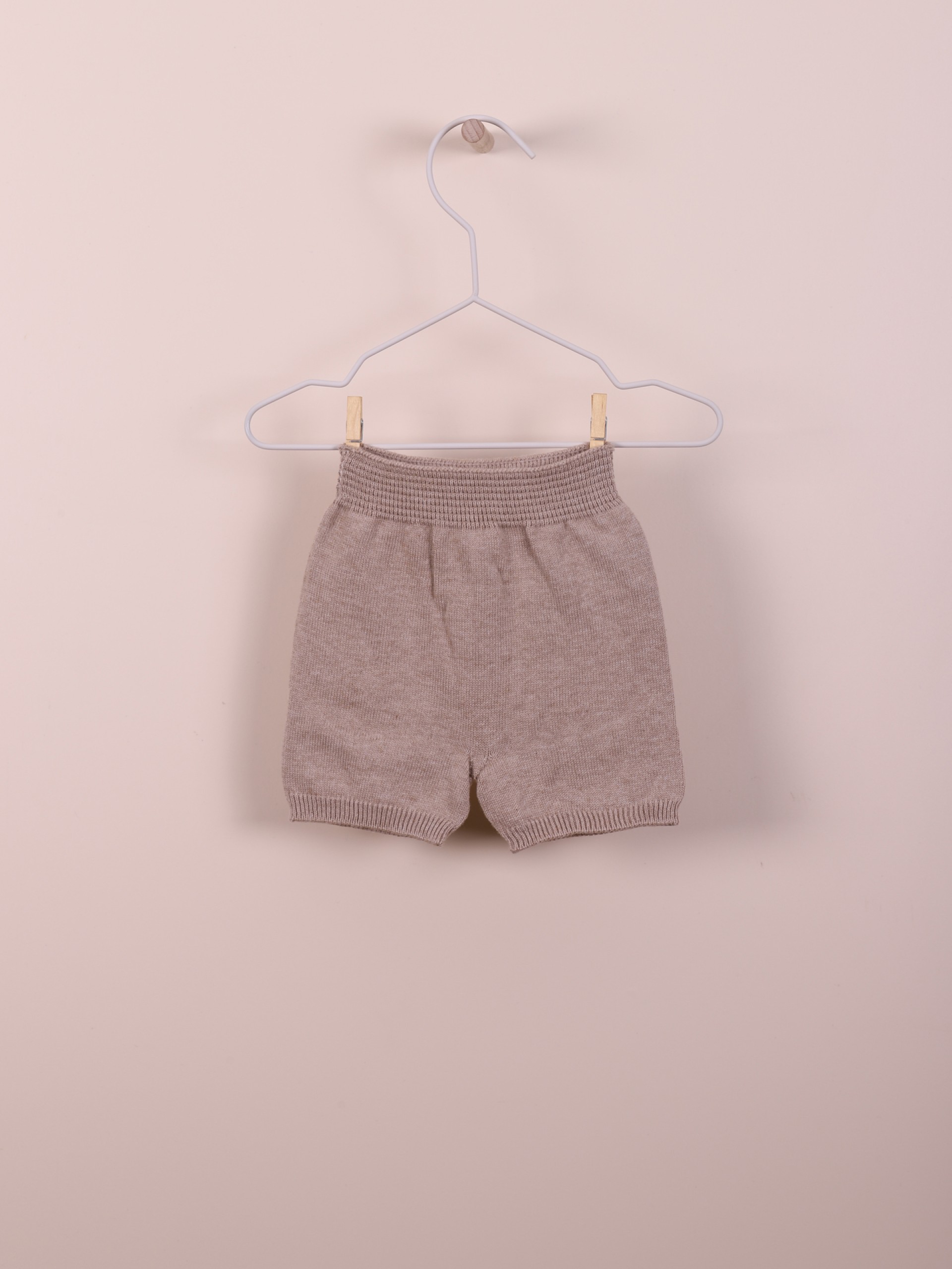 Calções tricotados