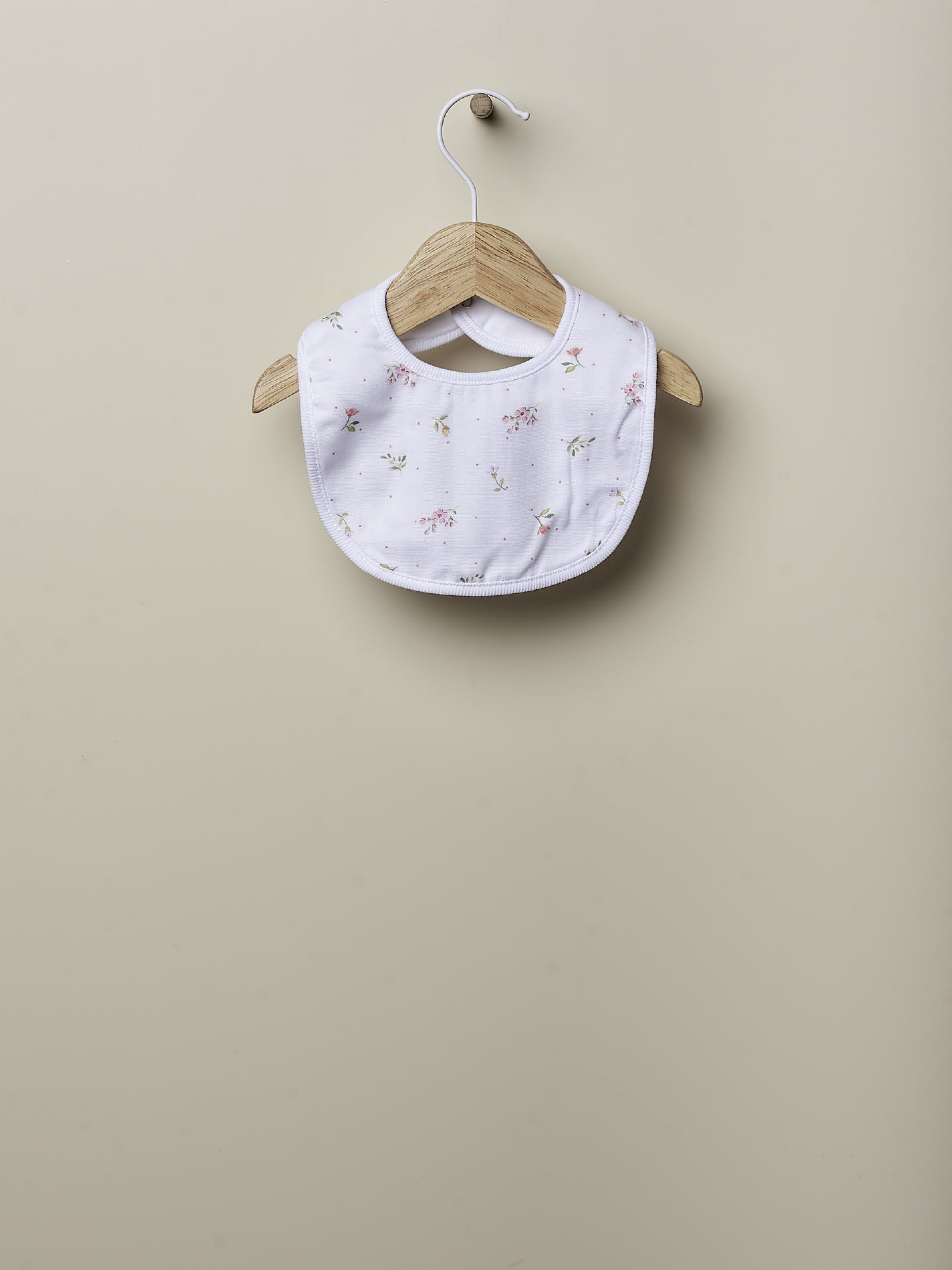 Babete de bebé em algodão