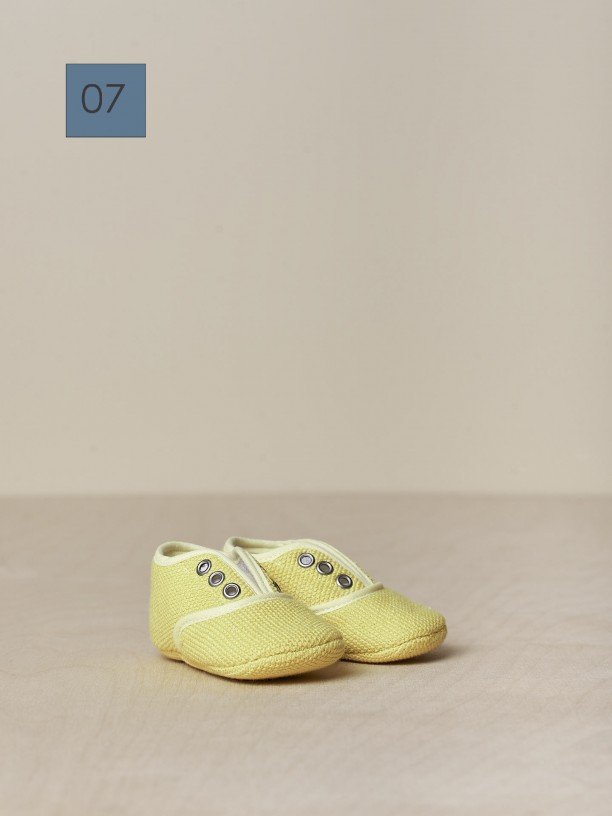 Sneakers baby shoes