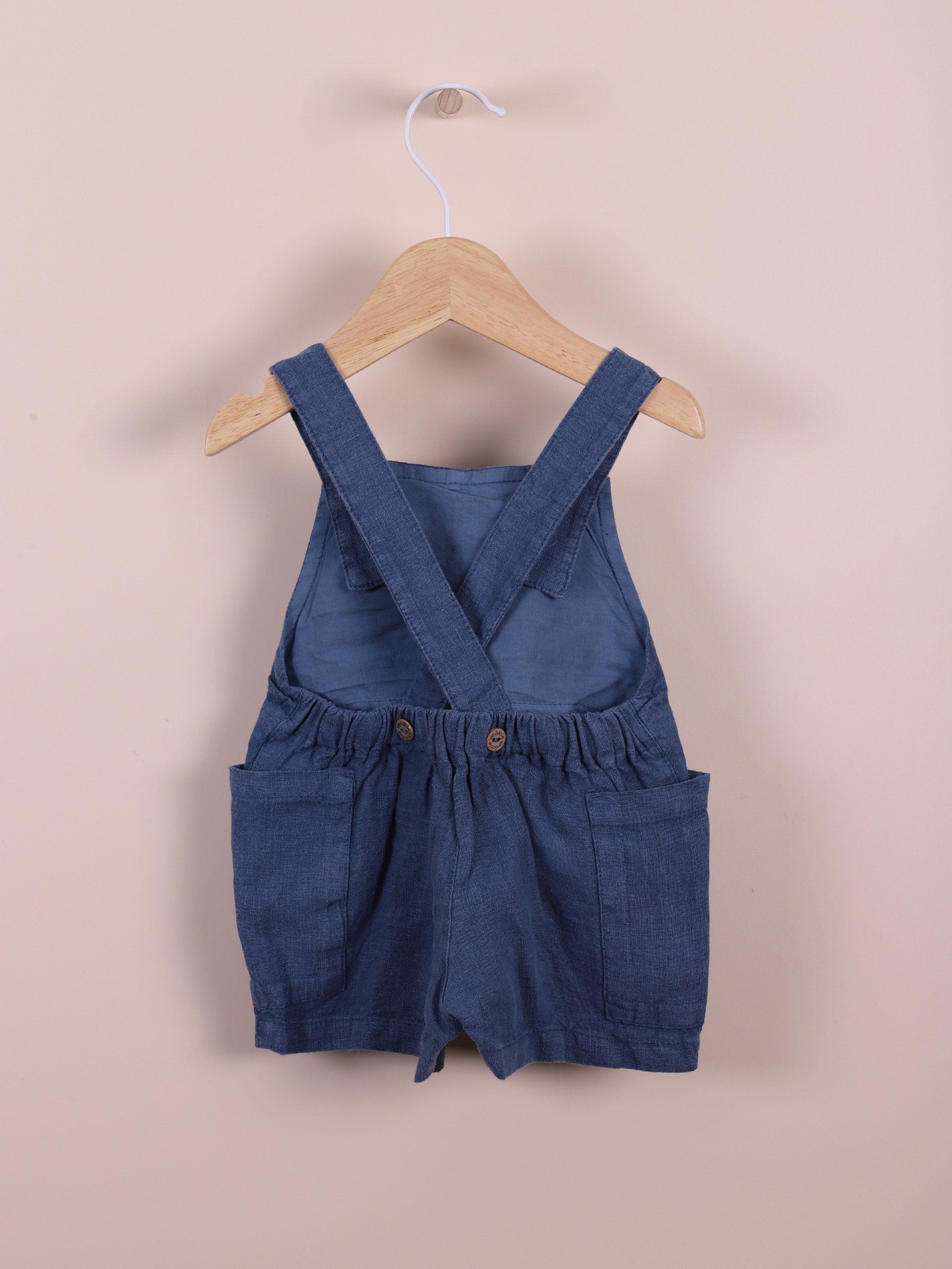 Jardineiras curtas linho