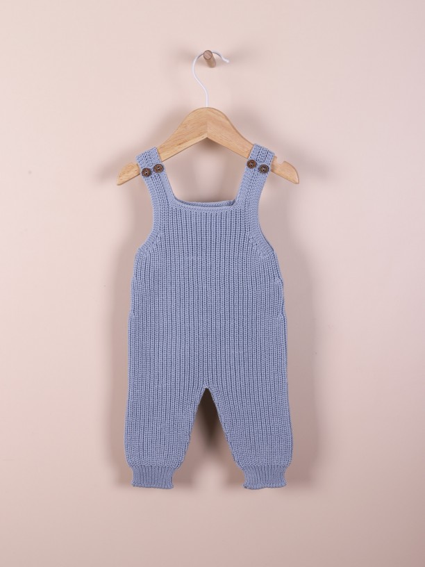 Knitted dungarees