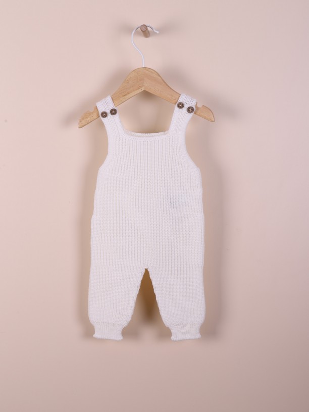 Knitted dungarees