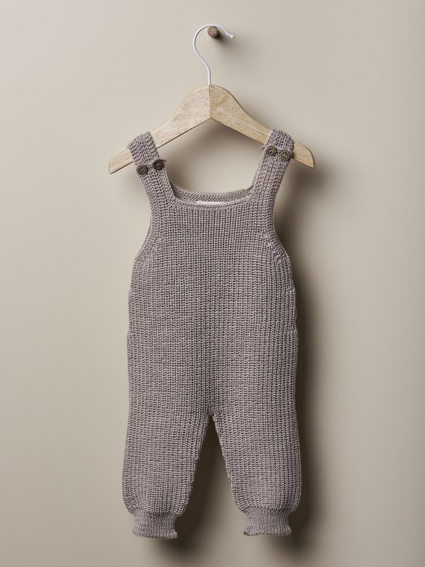 Knitted dungarees