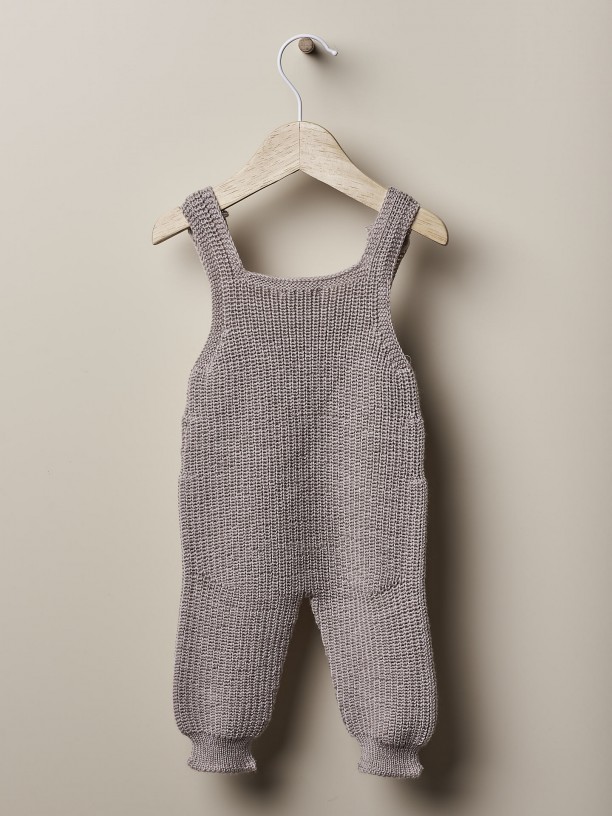 Knitted dungarees