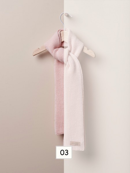 Knitted scarf