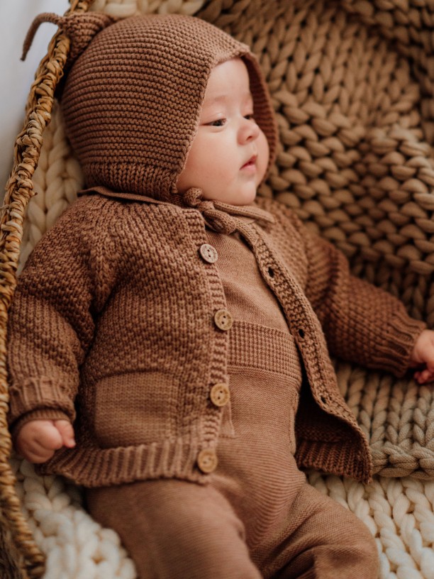 Knitted cotton sweater