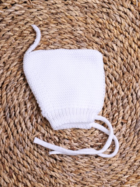 Knitted cotton bonnet