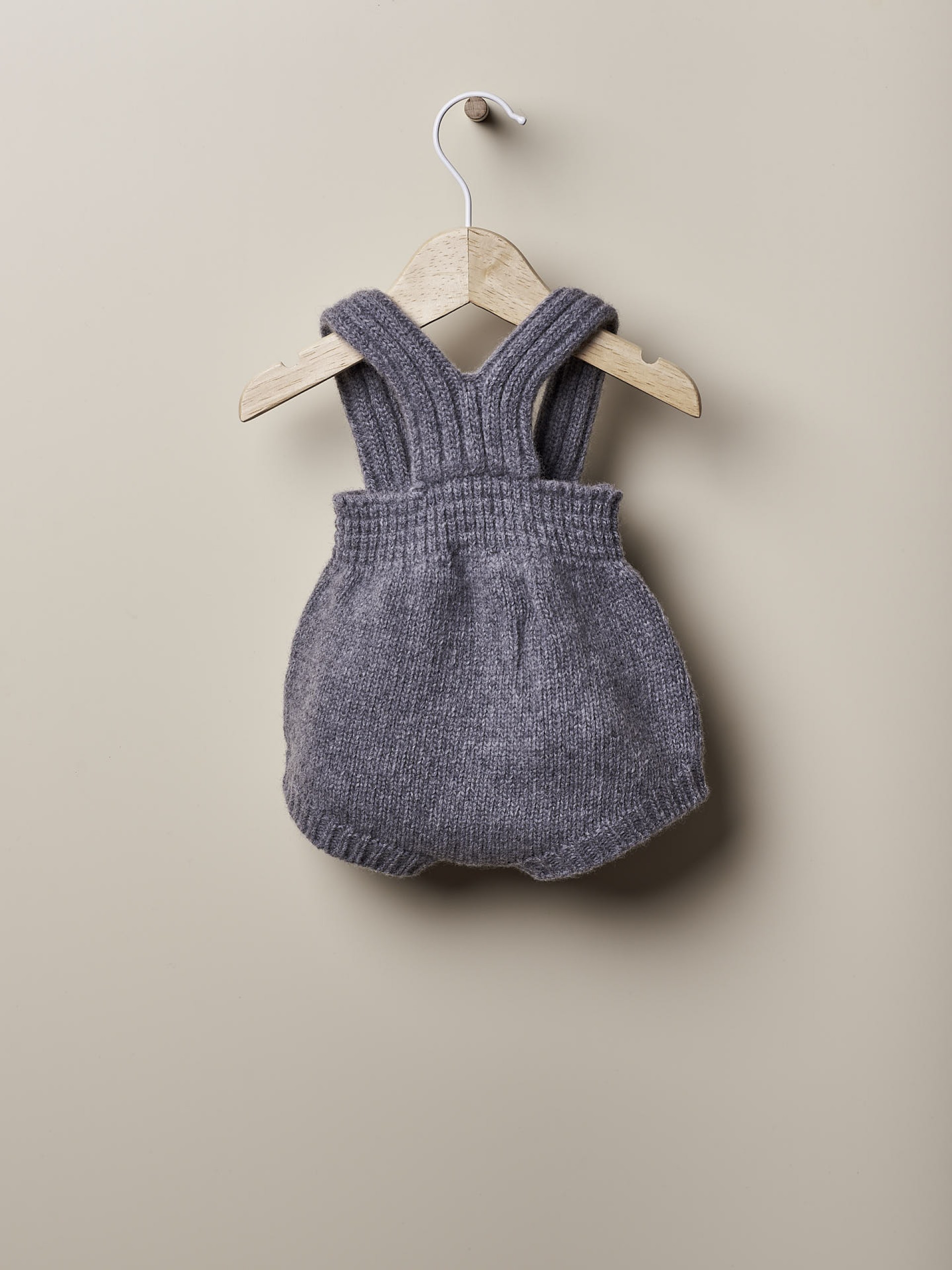 Fofo tricotado com alças