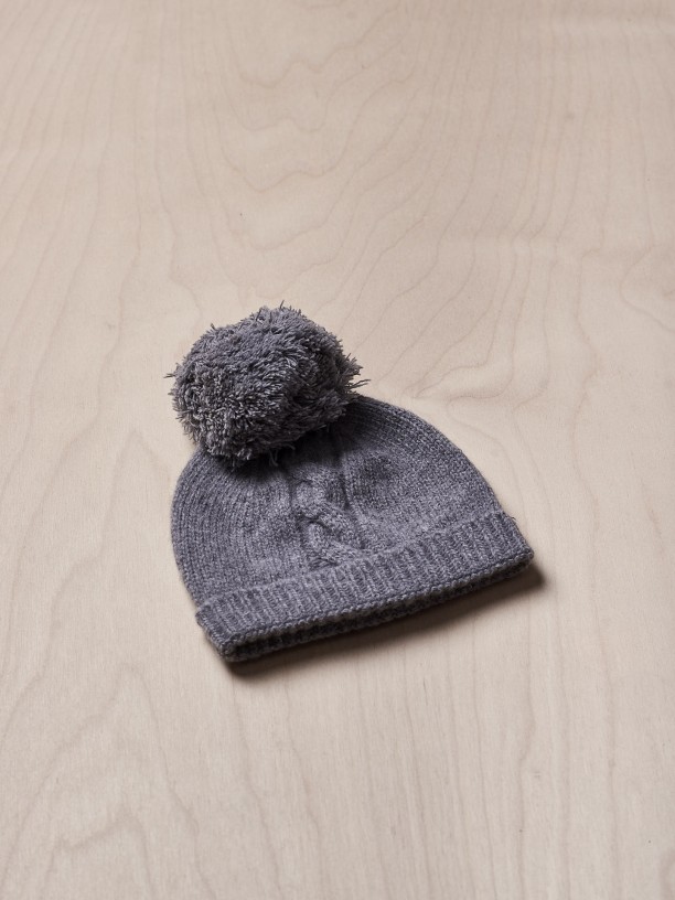 Gorro com pompom