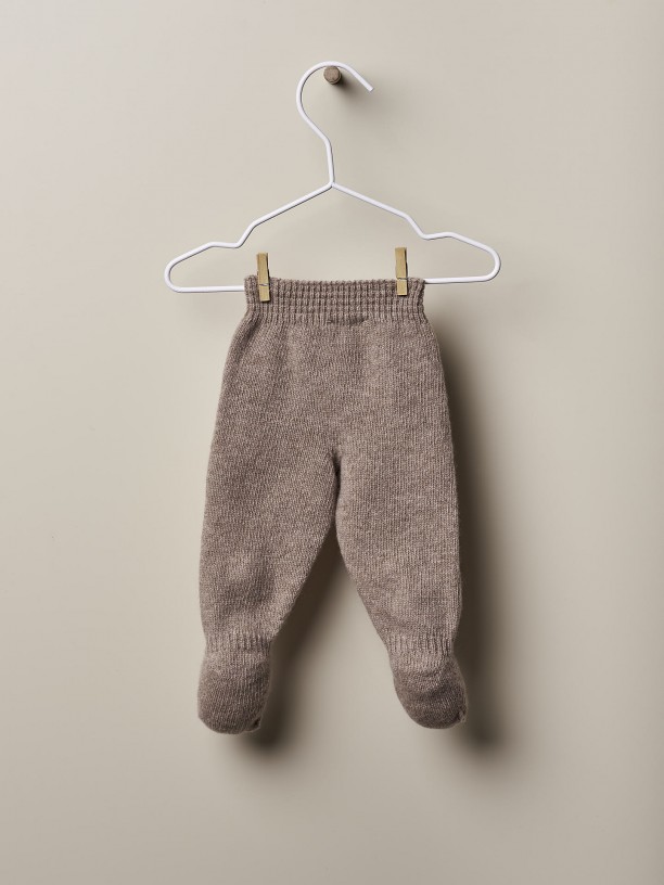 Knitted wool trousers