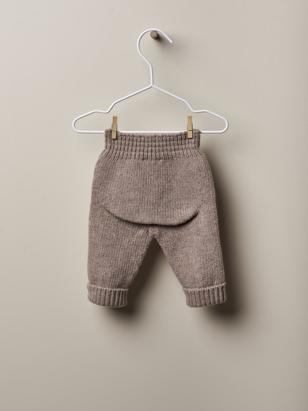 Knitted wool trousers