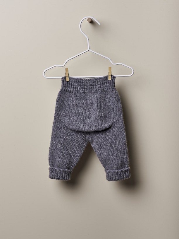 Knitted wool trousers