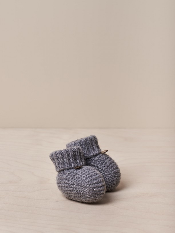 Knitted wool booties