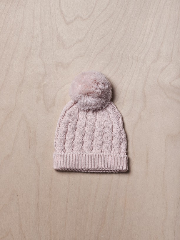 Bobble beanie