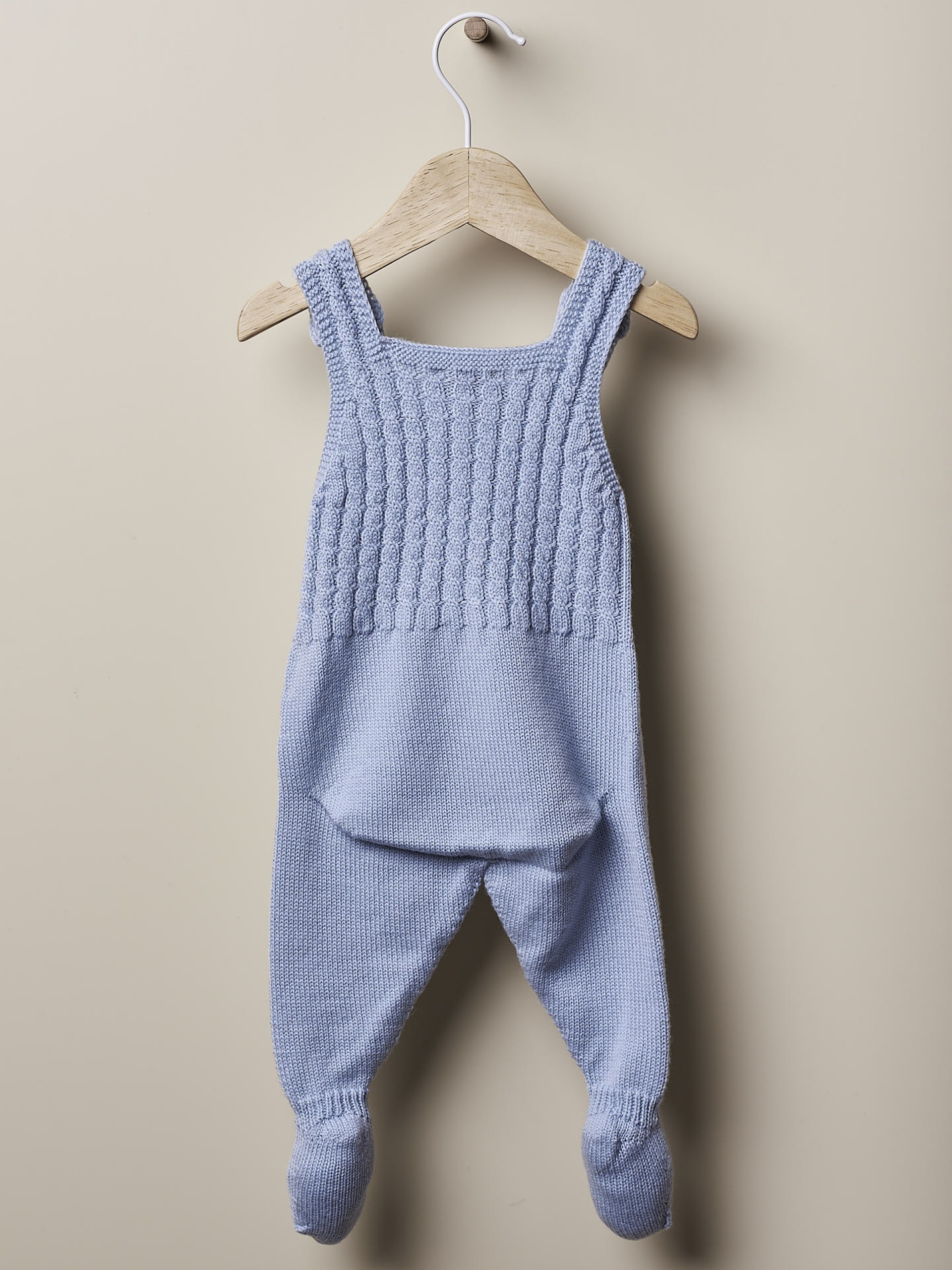 Jardineiras tricotadas lã