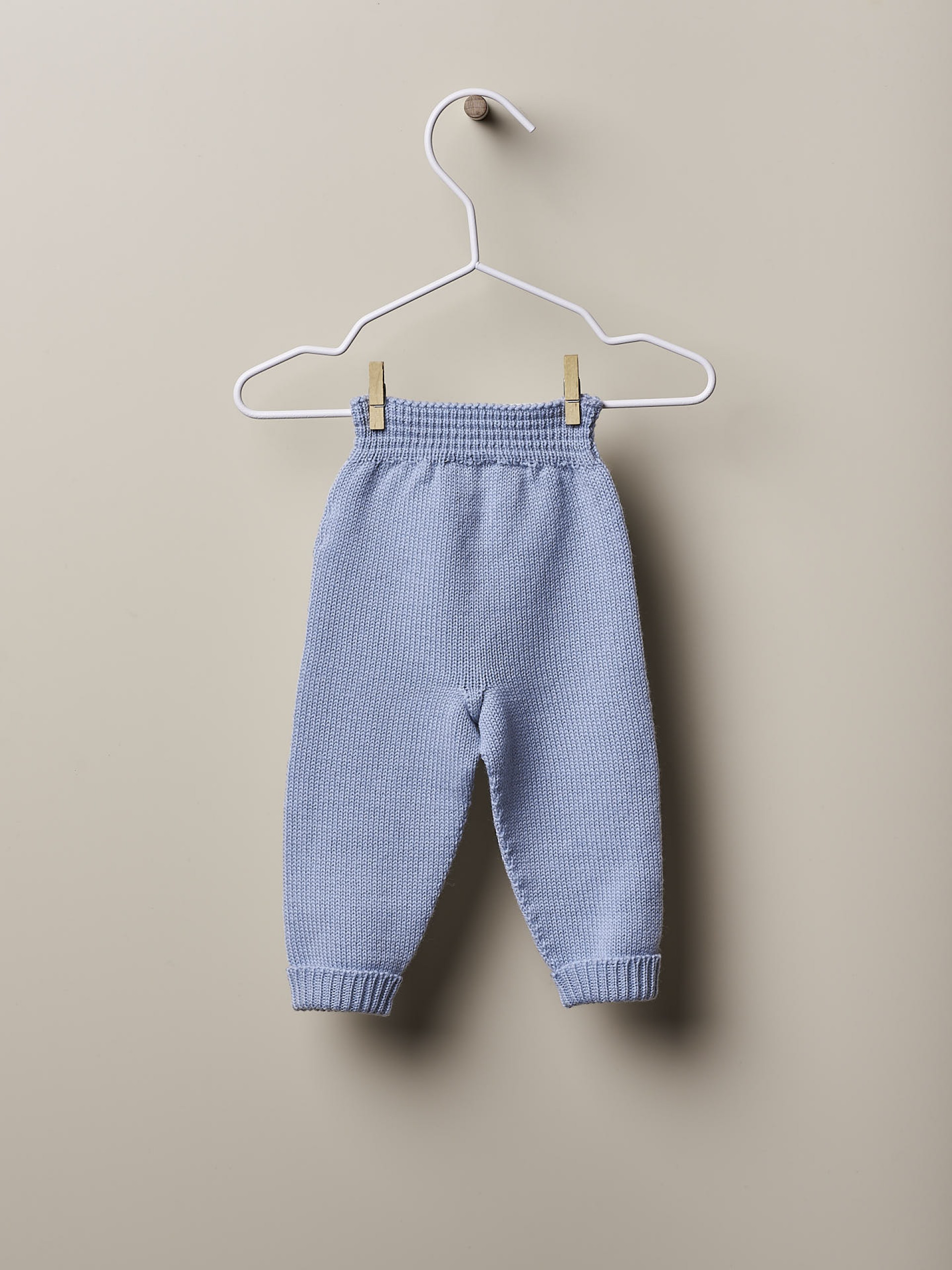 Knitted wool trousers