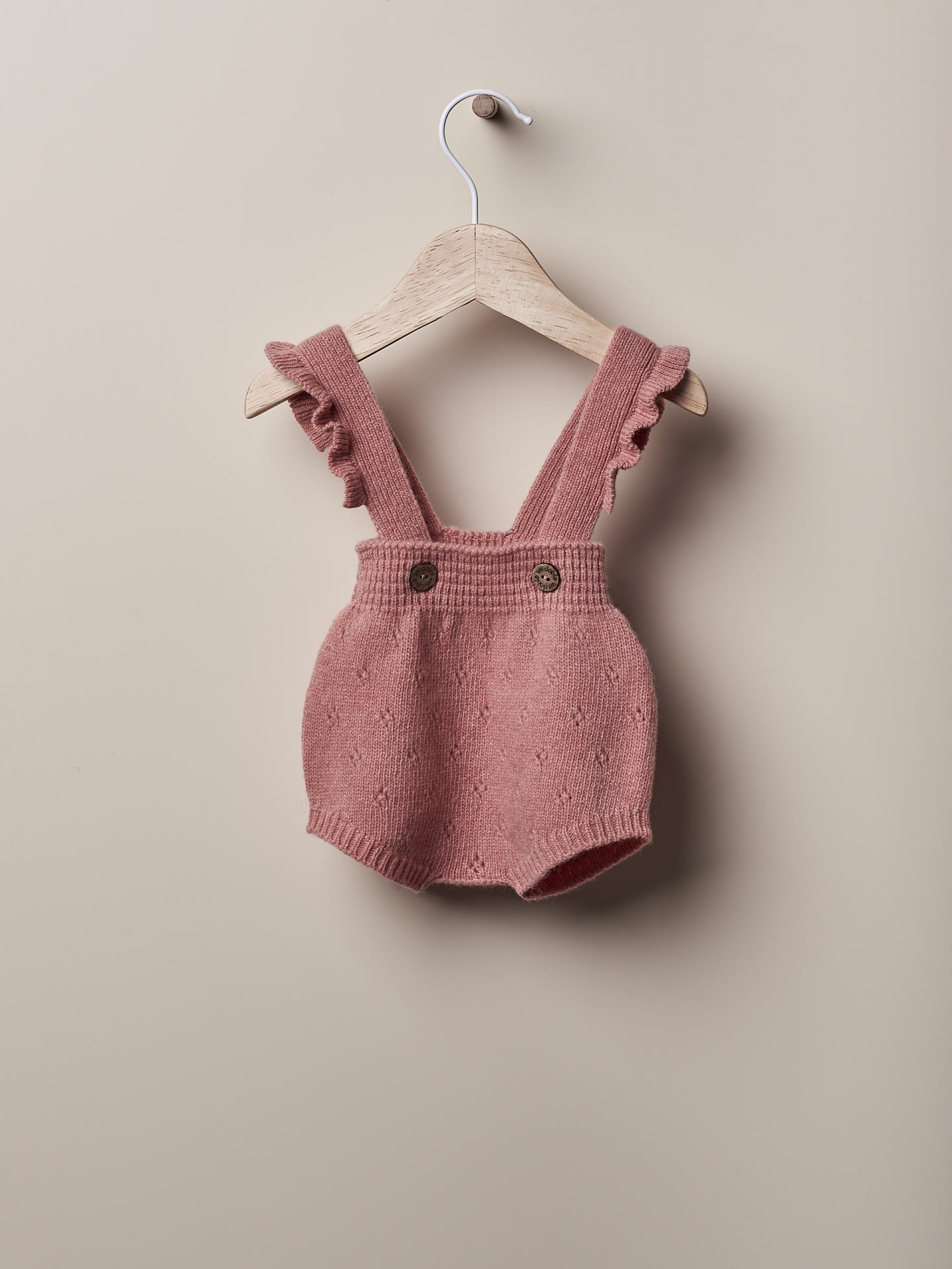 Fofo com alças de lã