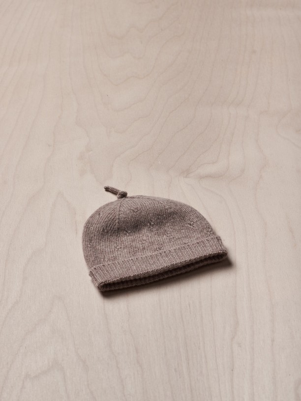 Knitted wool beanie