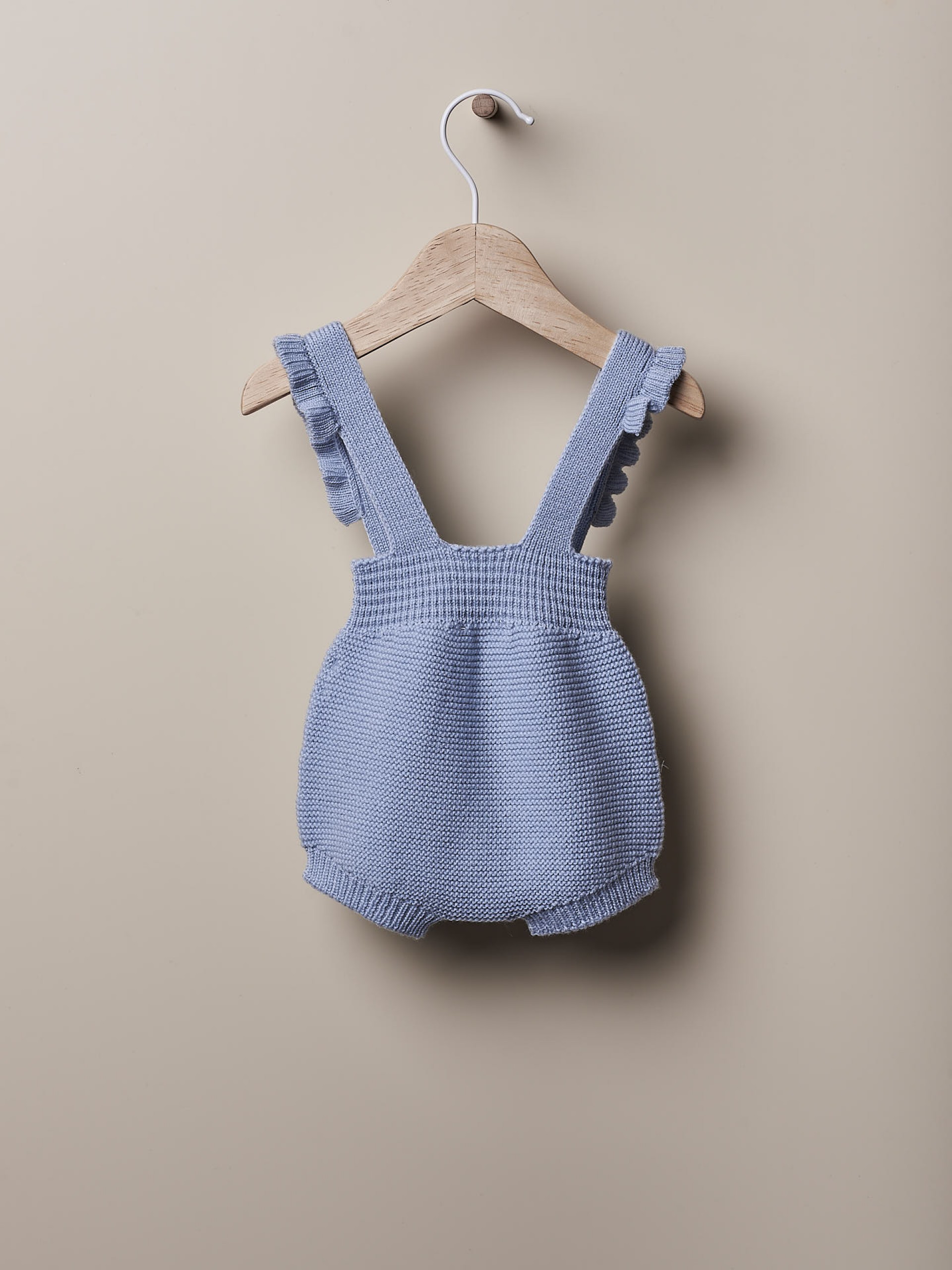 Fofo com alças de lã