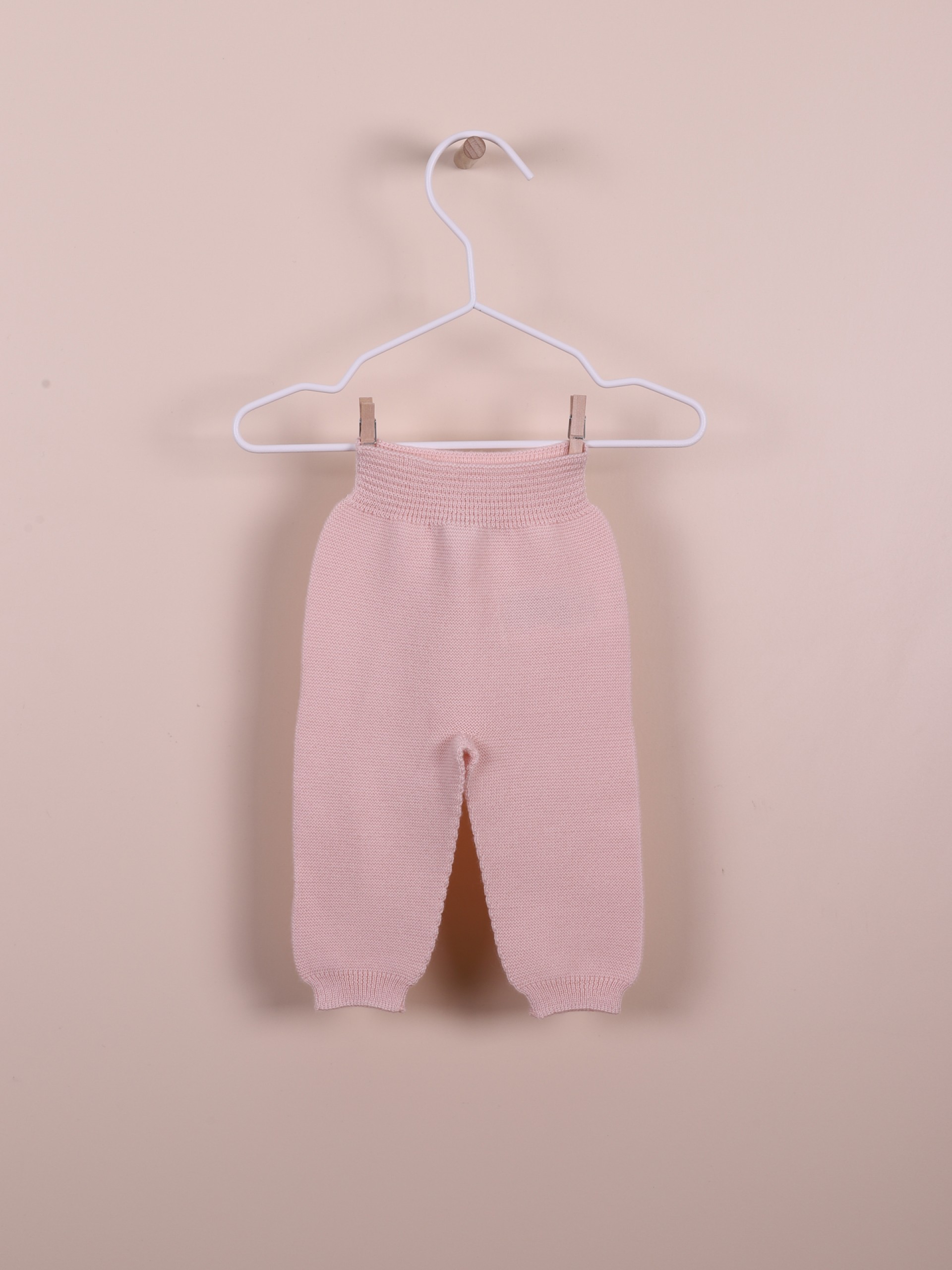 Knitted wool trousers