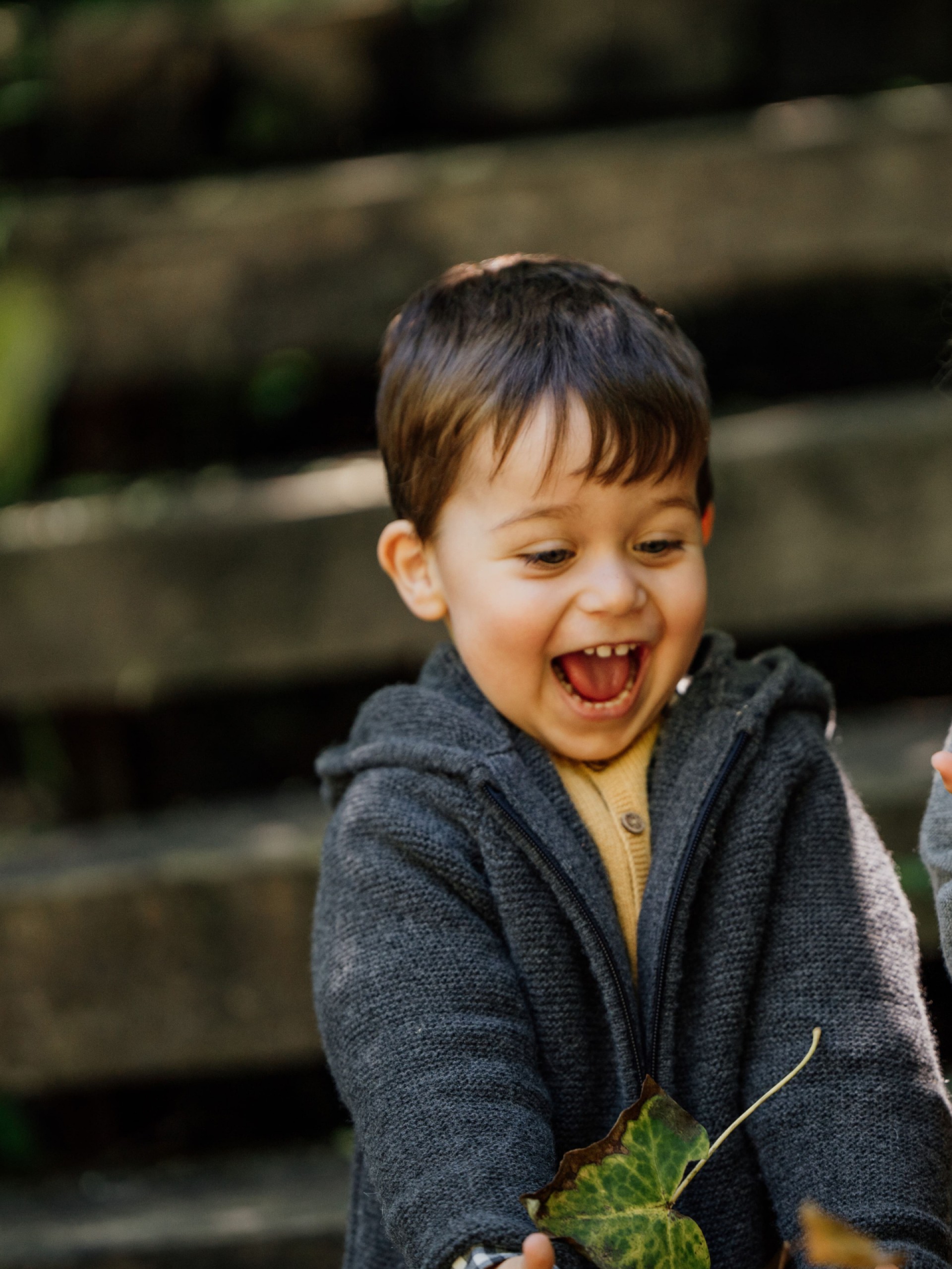 Casaco com capuz de lã