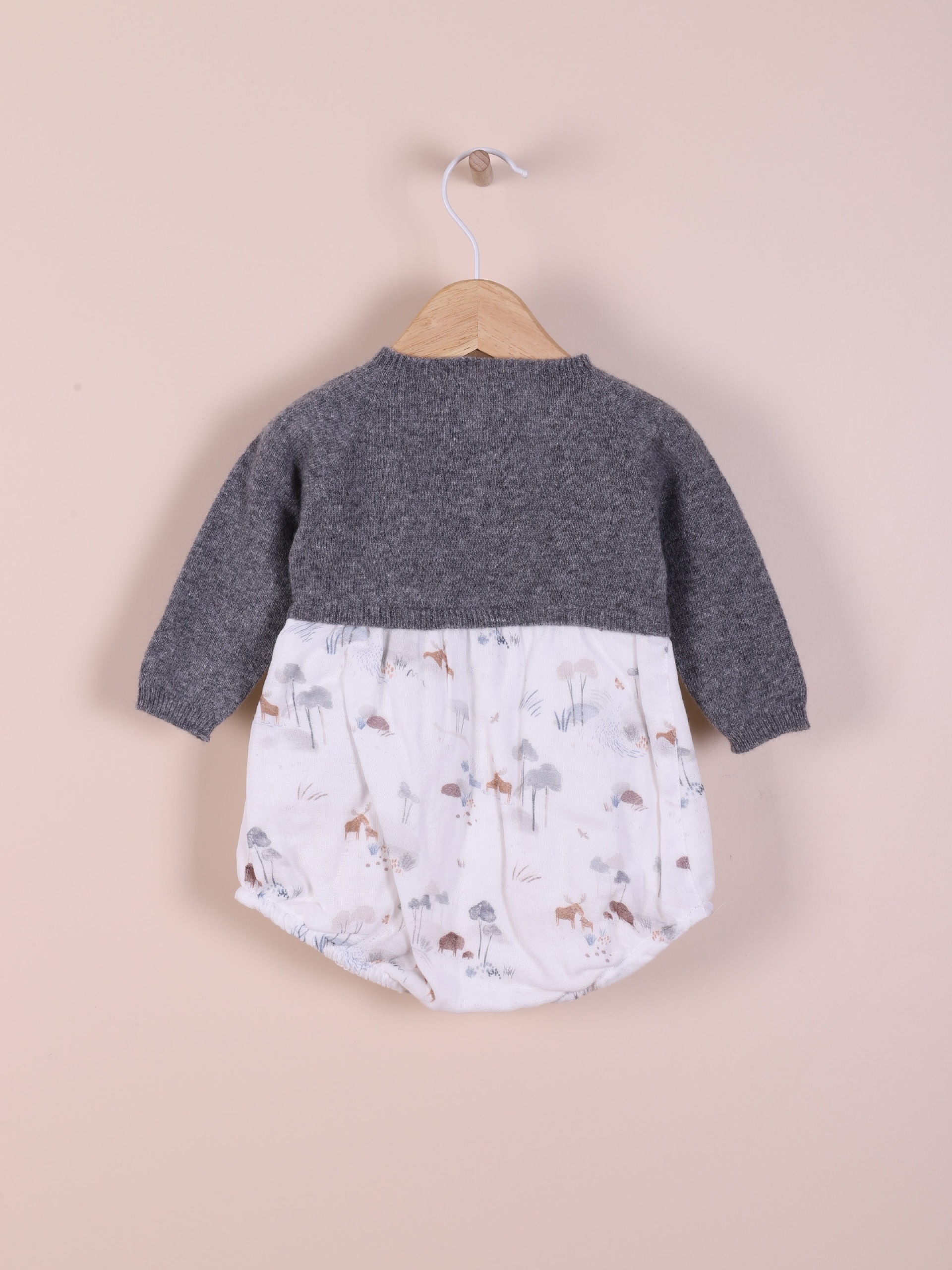 Knitted wool shortie