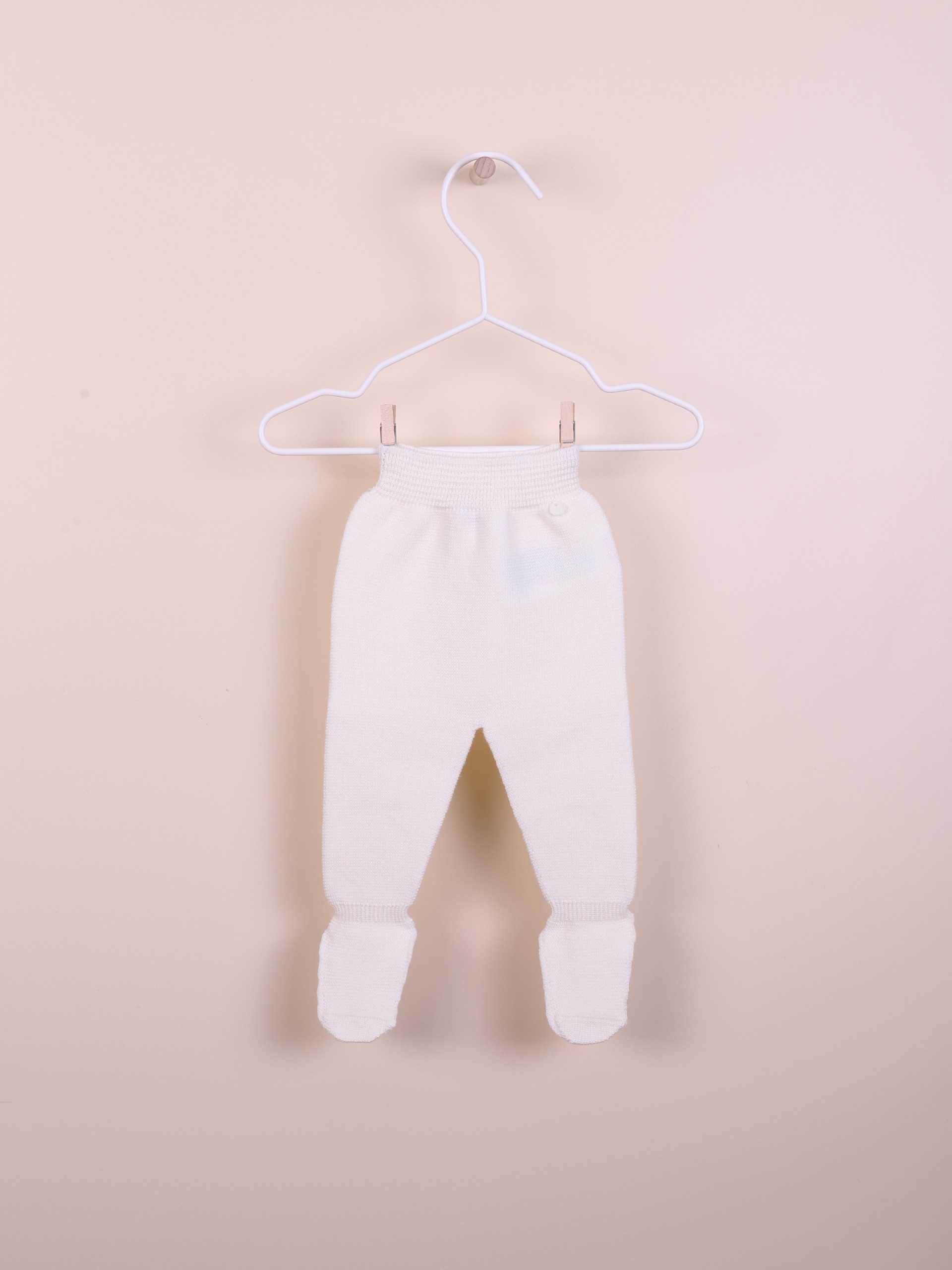 Calças com pé em lã