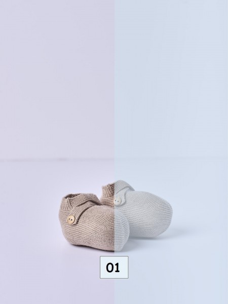 Cotton knitted booties
