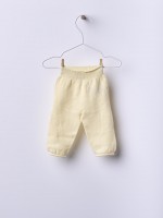 19 Soft yellow