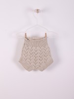 25 Dark beige