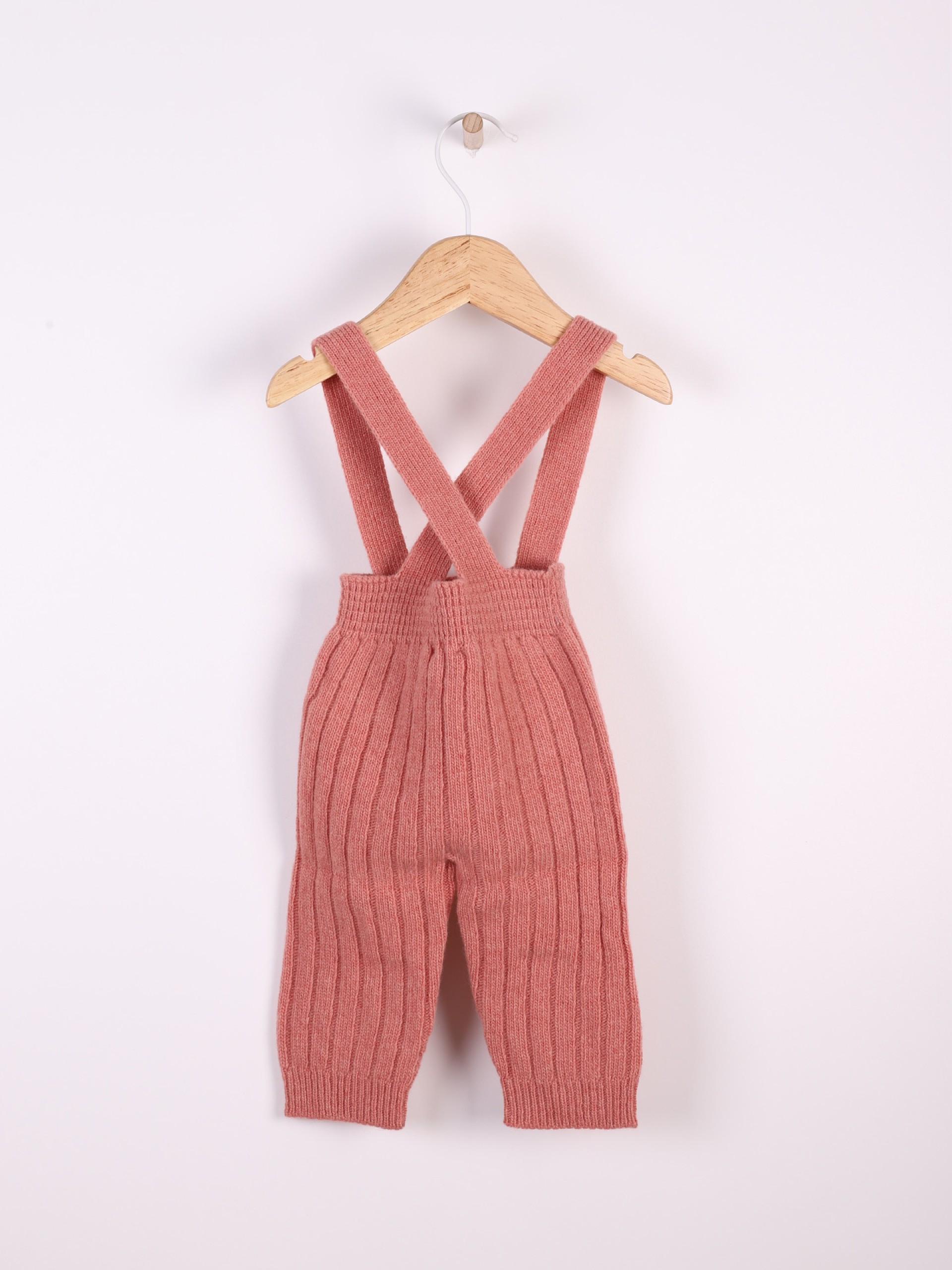 Knitted wool trousers